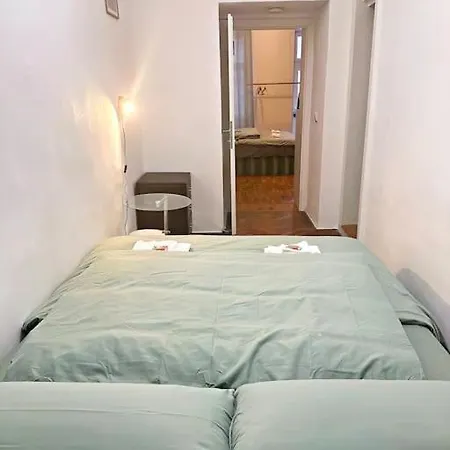 Spacious 2 Bedroom Loft With Courtyard - City Centre Vienna Exterior photo
