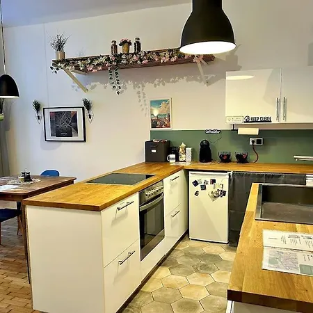 Spacious 2 Bedroom Loft With Courtyard - City Centre Vienna Exterior photo